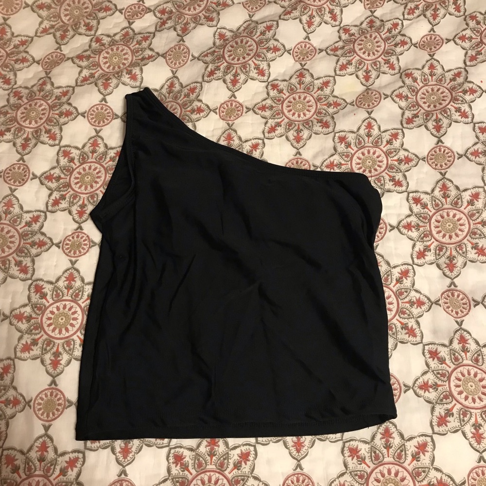 Kortni Jeane Small black one shoulder top